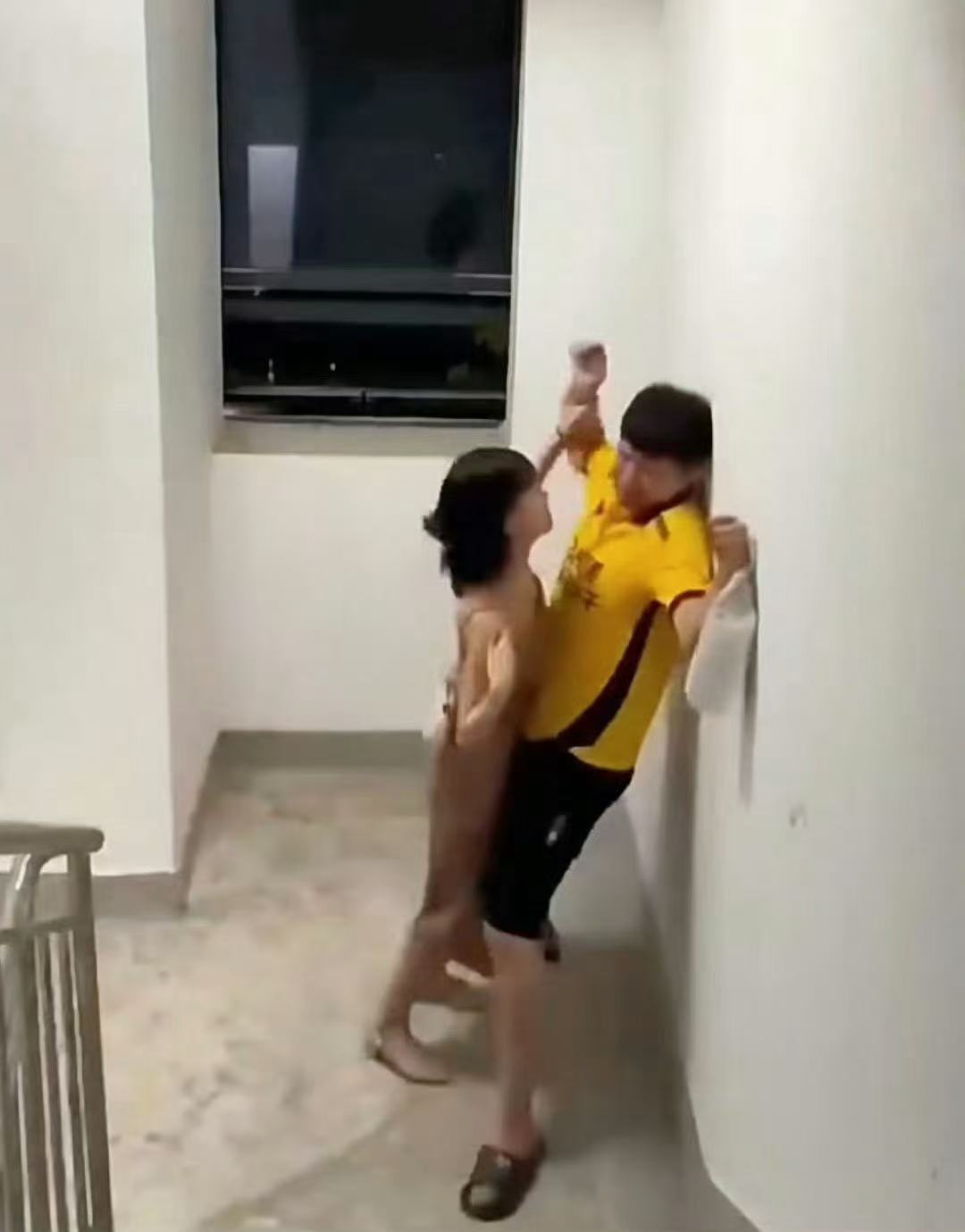 忍辱负重的外卖员也不容易