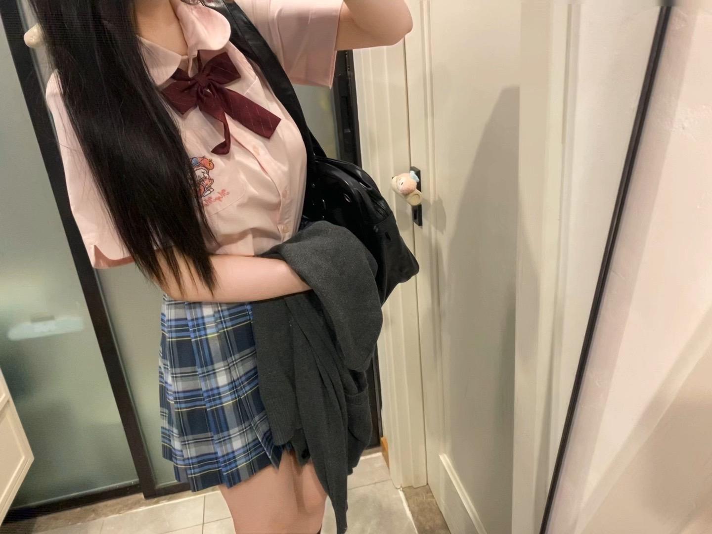 😋真…小手办