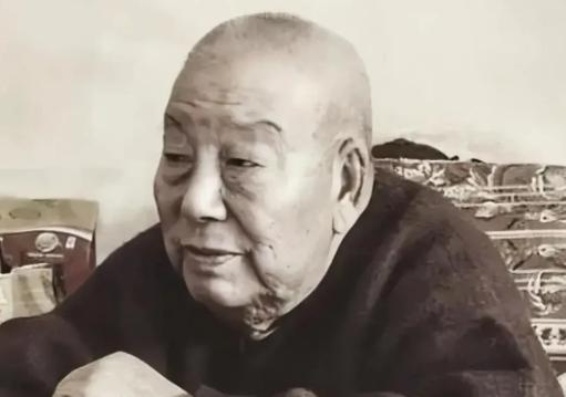 1951年，李奇微为了切断志愿军后路，派出了精锐187空降团，在志愿军后方空降了