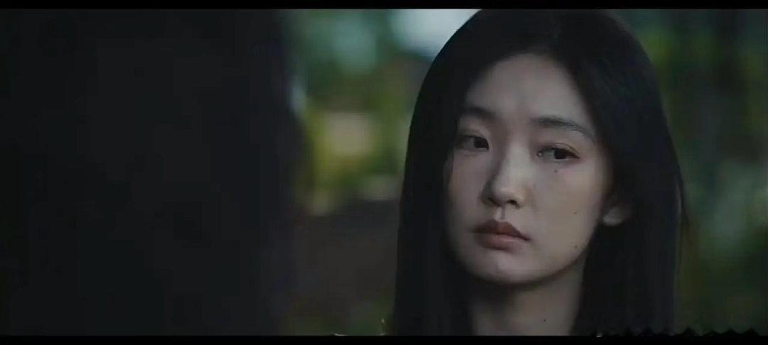 《交锋》最新剧情里，发现锦兰真胆大，她明知道金丽娜喜欢林看山，竟然还敢说自己是李