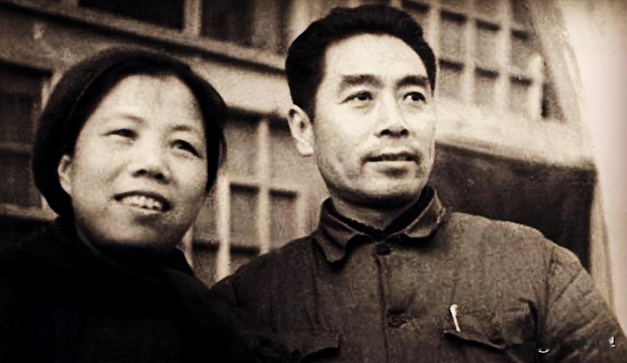 1974年，毛主席发出一条“最高指示”，结果文件下达到周总理手上的时候，被他私自
