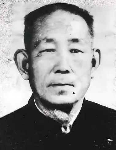 1944年，伪军头子莫正民见日军大势已去，决定带3500人投奔八路军，怎料，起义