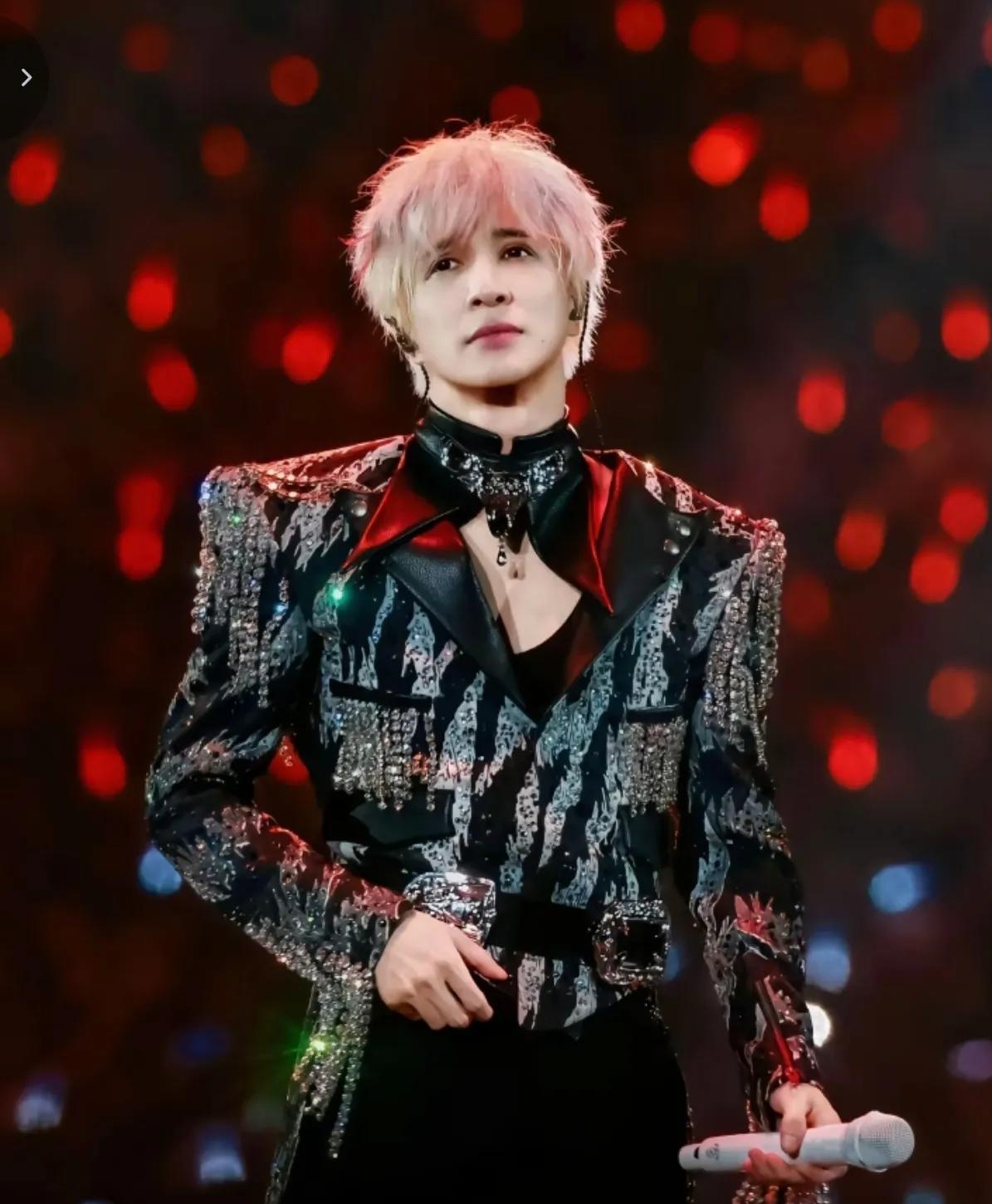 薛之谦以后再开演唱会估计就难了，原因其实很简单，那就是薛之谦他这个人有一个特