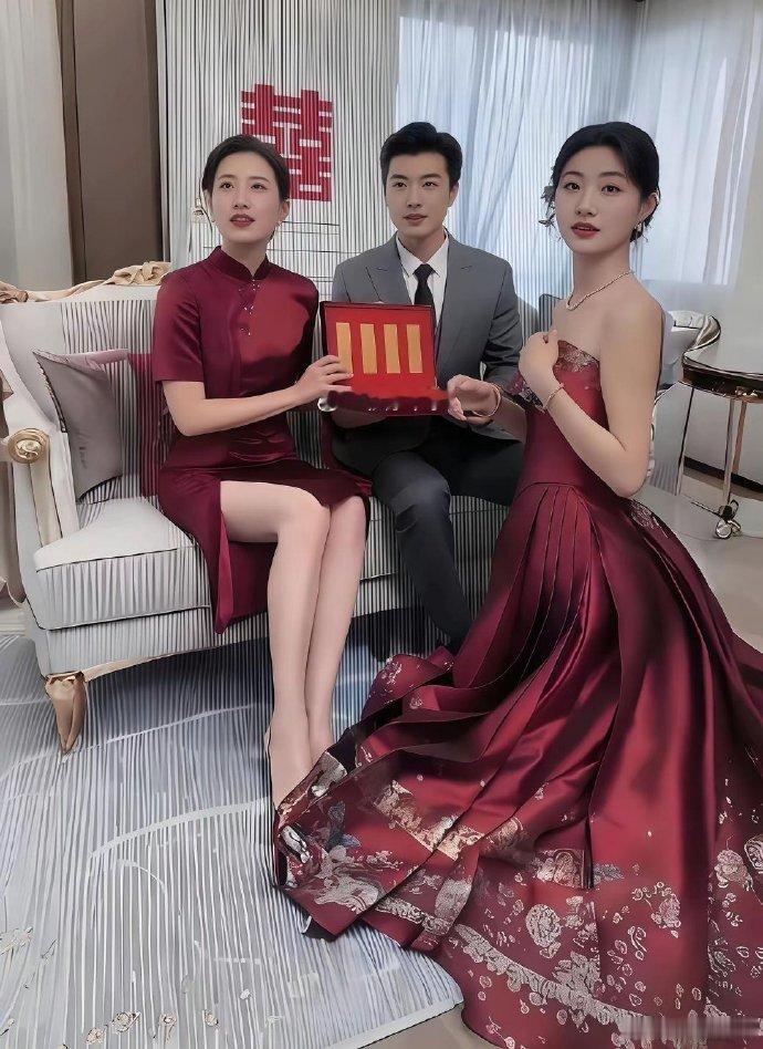 婚礼现场，比儿媳还有排面的婆婆。