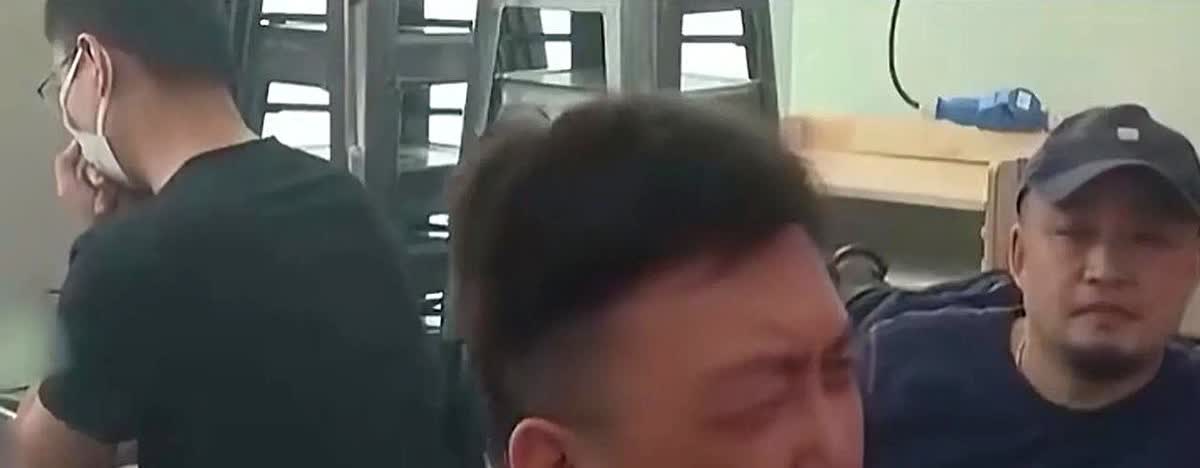 王晶导演最近在采访里爆了个猛料——刘德华这自律程度简直是“反人类”级别的！十
