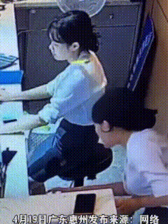 细思极恐！广东惠州，酒店女员工和同事安安稳稳上着班，同事刚拿起美工刀，正拆封物品