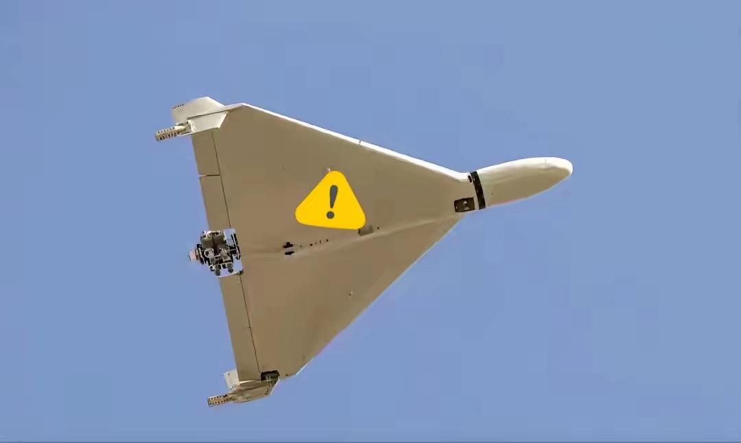 以前谁敢想这个问题？海湾战争那会儿，美国用四十天给全世界上了一课，课名叫“什么叫