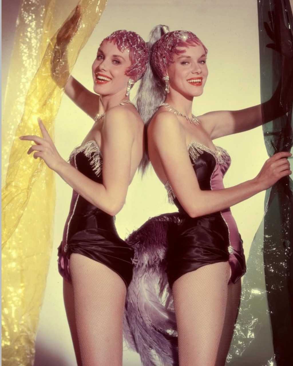 【来自投稿】爱丽丝·凯斯勒和艾伦·凯斯勒是一对德国双胞胎，出生于1936年8月2