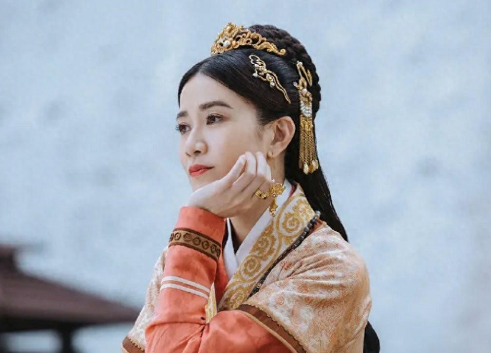 提到辽朝的萧太后，几乎无人不知。但很少有人知道，萧太后有个亲姐姐，文武双全，带兵
