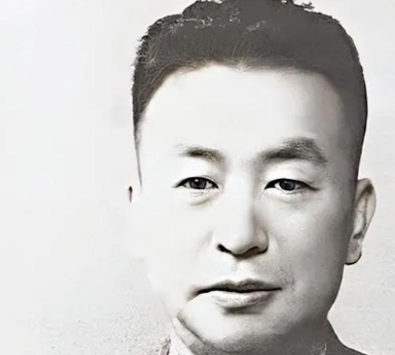 抗战时期，有一位“大汉奸”吃着日本军粮，赚着日本人的钱，却用8个字，杀了2万多日
