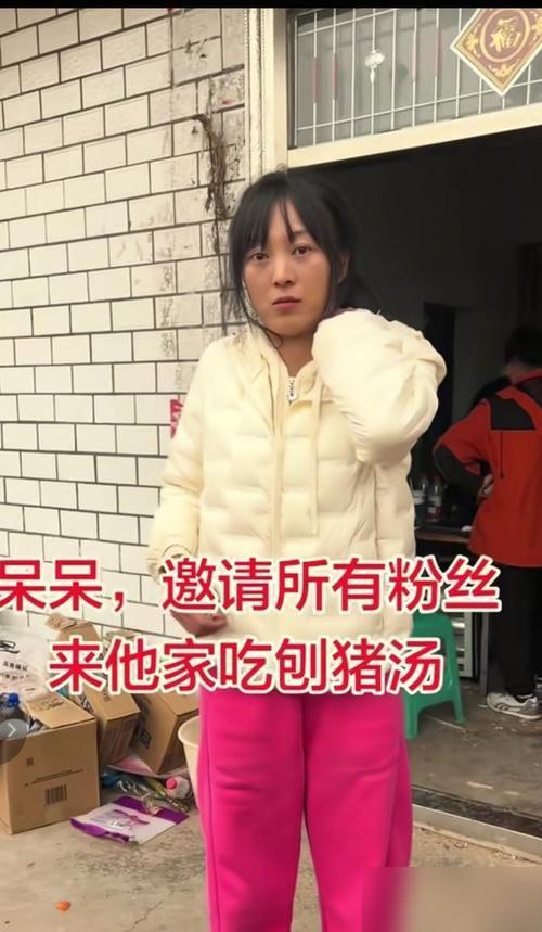 从目前掌握的情况来看重庆合川呆呆妹应该是没有哥哥弟弟的，有没有姐姐妹妹不知道，很