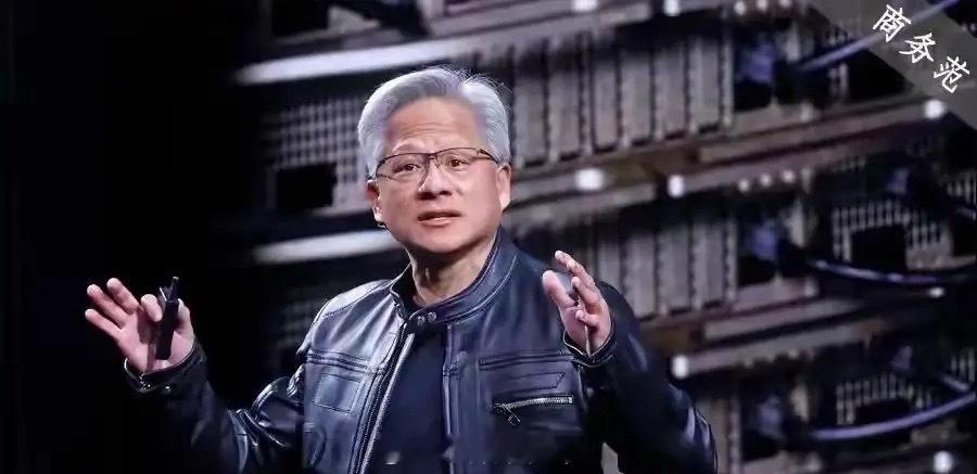 英伟达老板黄仁勋在北京酷热天气里依旧身着皮衣。我特意去查了查黄仁勋来华访问时所穿