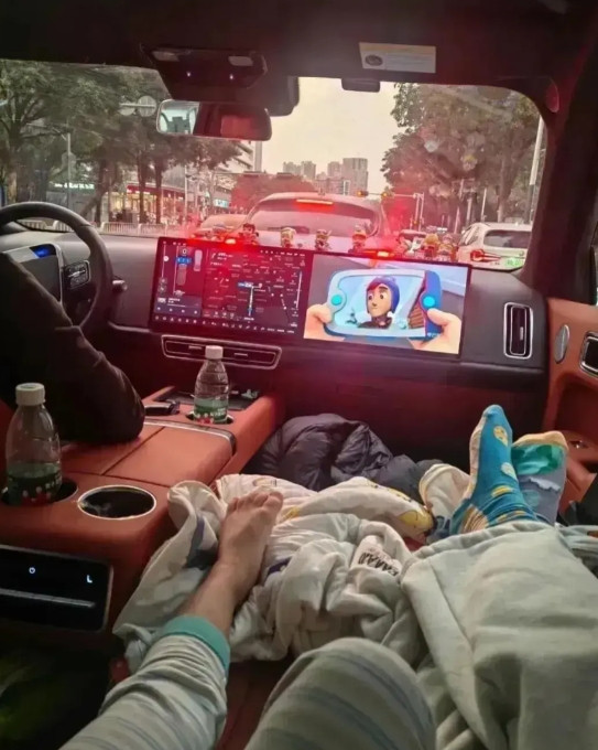 怪不得现在人家都买电车，就是爽