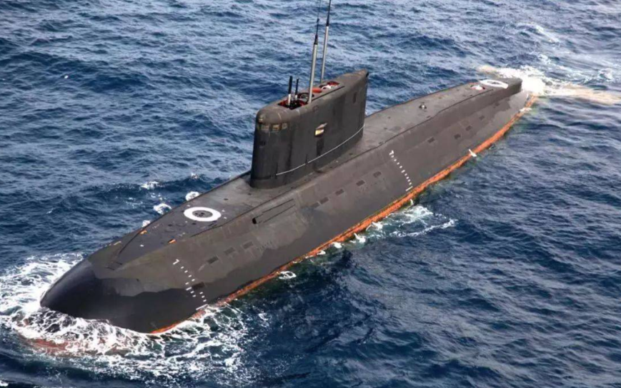 面对中国麒麟级潜艇，印度必须上双保险，买了法国潜艇又买德国艇看到距离麒麟级第