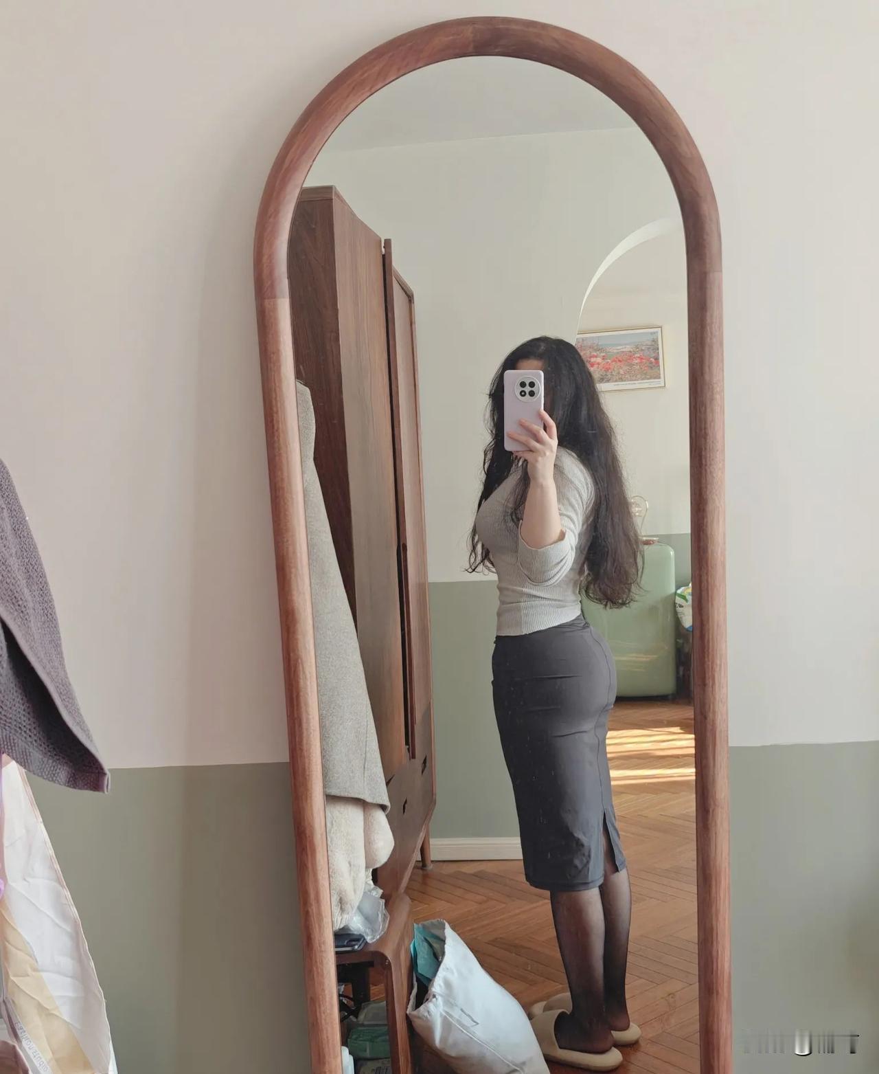 女人如何穿出含蓄的性感?胖胖的算吗？嘻嘻！