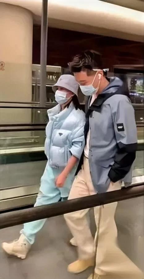 豪门婚姻又爆雷？男方办婚礼花光积蓄网传这对明星夫妻正在分居！向太近日爆料