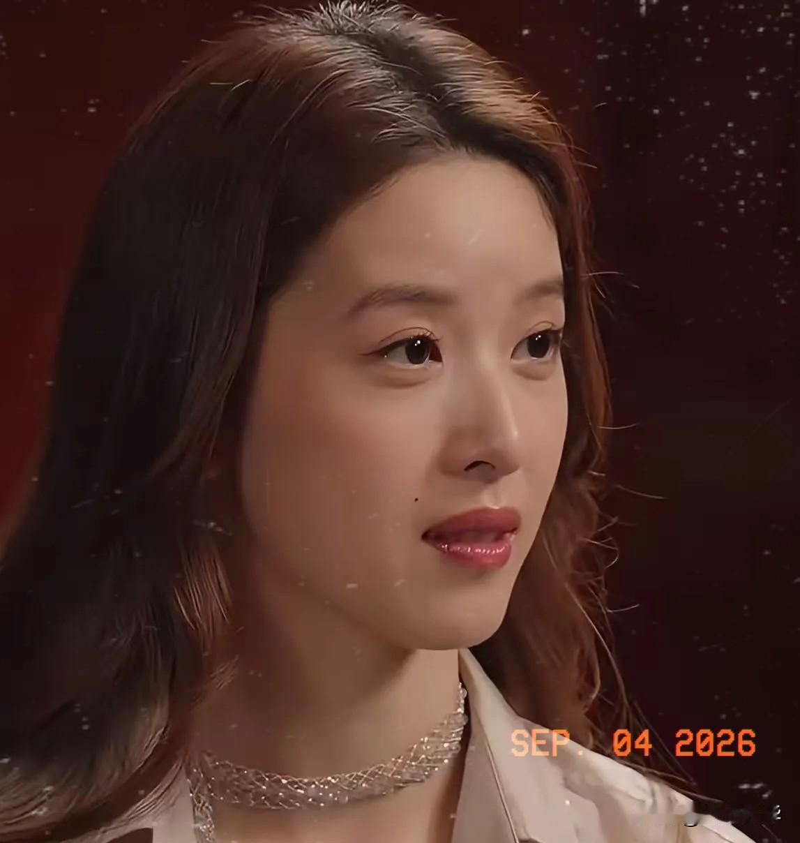 章泽天不会再生孩子了原因很简单不是东哥不让她生，也不是年龄大了，而是因为她现