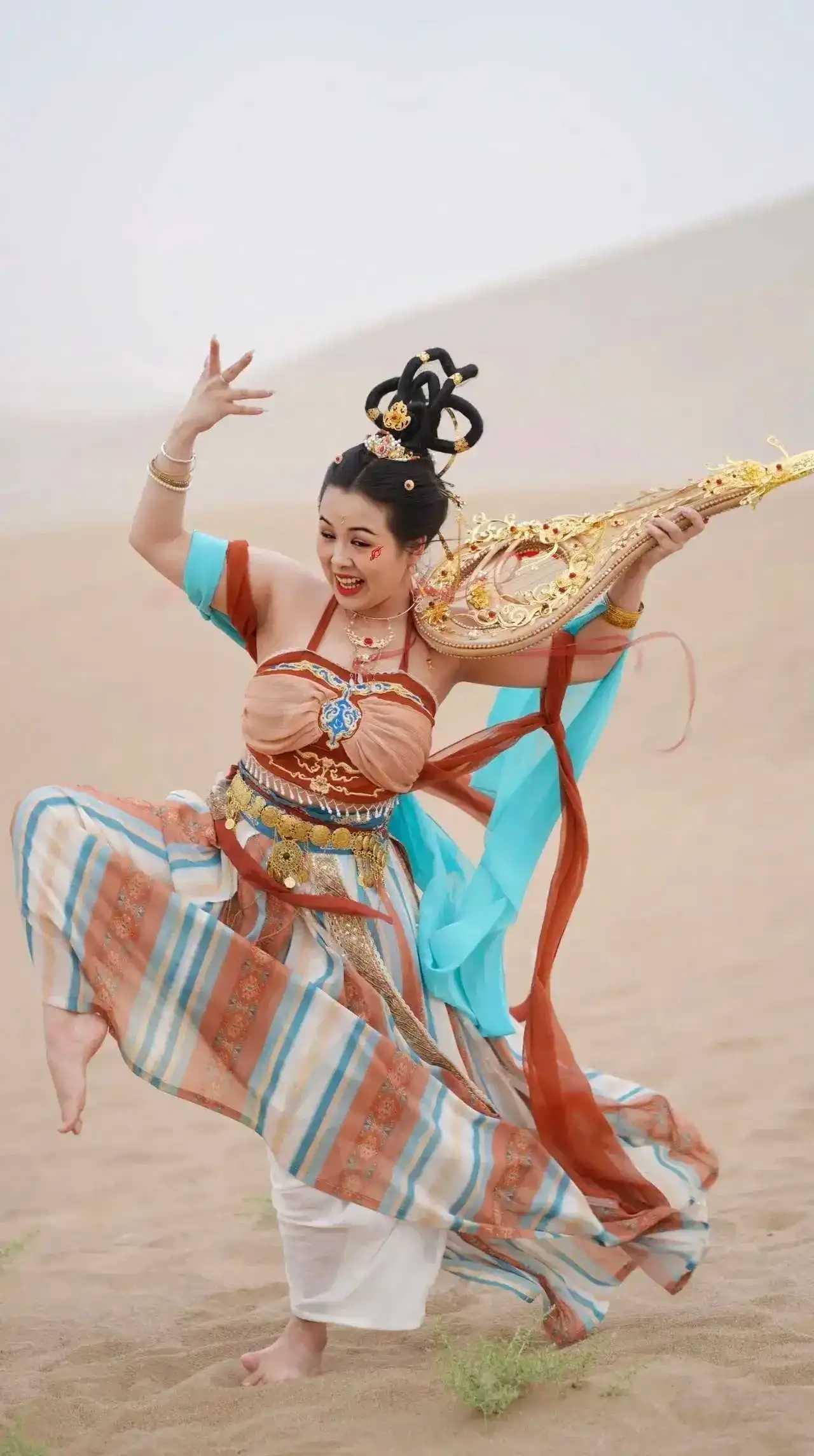 惨了！老公为老婆拍的照片，晚上回家跪键盘吧！