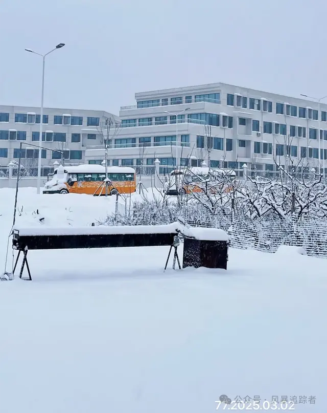 大范围雨雪马上到? 预报: 川甘藏青大到暴雪, 江南华南中旬雨更多