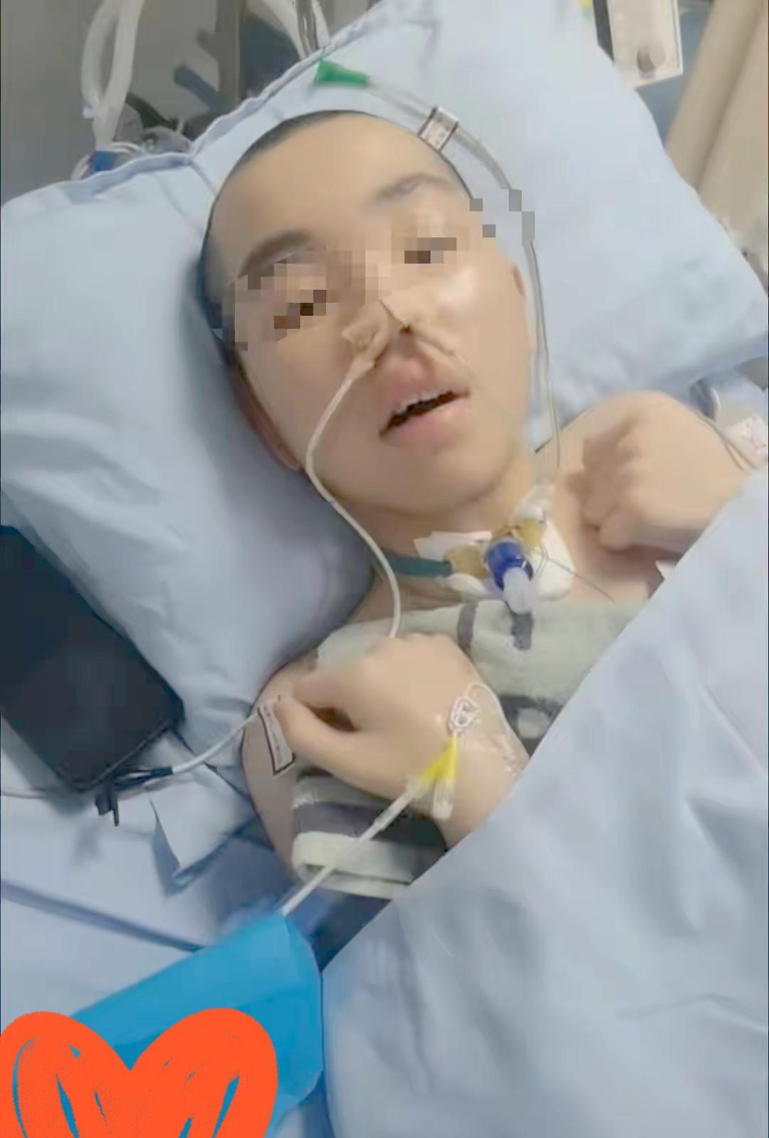 14岁男生嬉闹被女同学击中左胸,竟致终身瘫痪!女孩父母是残疾人,百万治疗费难倒两