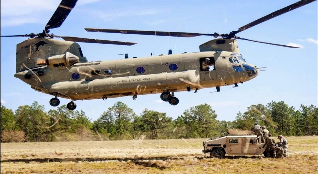 一款外型奇特的直升机，前无古人后无来者的设计网上不断有人说事，