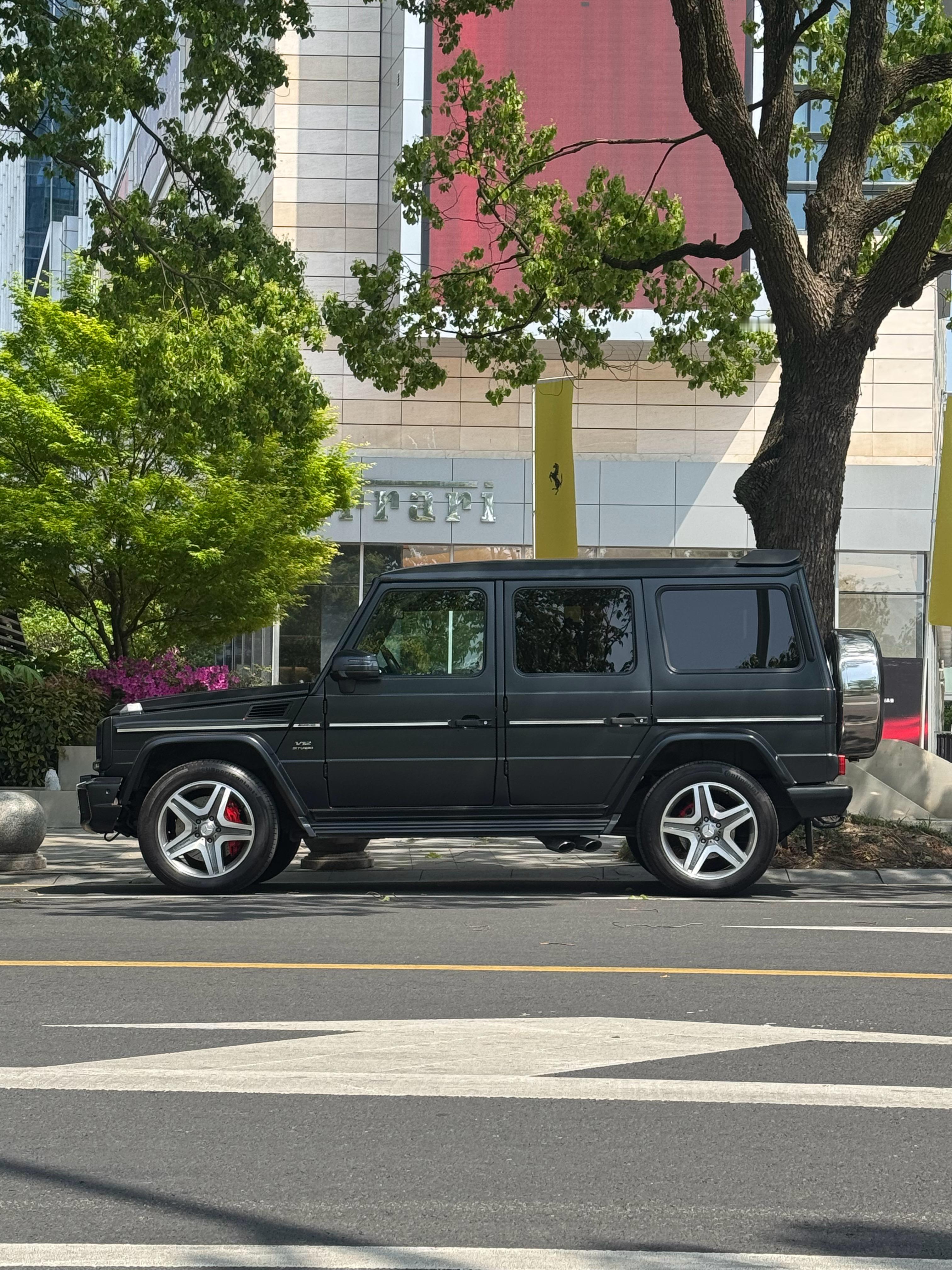 今日节街拍📷V12的G就是精神！