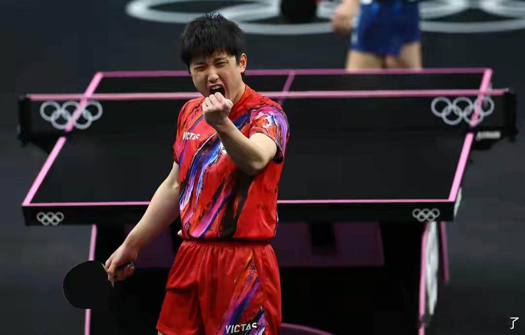 张本智和七局鏖战险胜勒布伦跻身WTT香港总决赛男单四强12月13日，2025