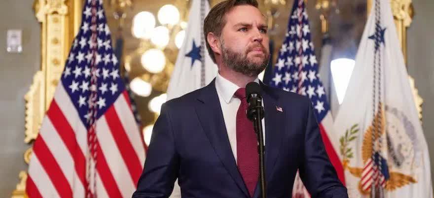 美国媒体的谎言，终于被自家副总统亲自戳破了！就在那帮媒体还在天天骂普京是“疯子”