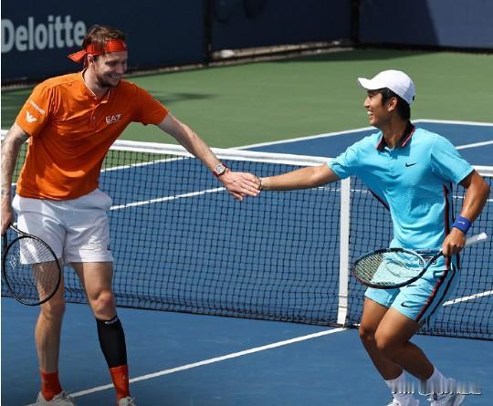 🎾🇨🇳商竣程首进巡回赛双打四强2026中网男双四分之一决赛，外卡出战的?
