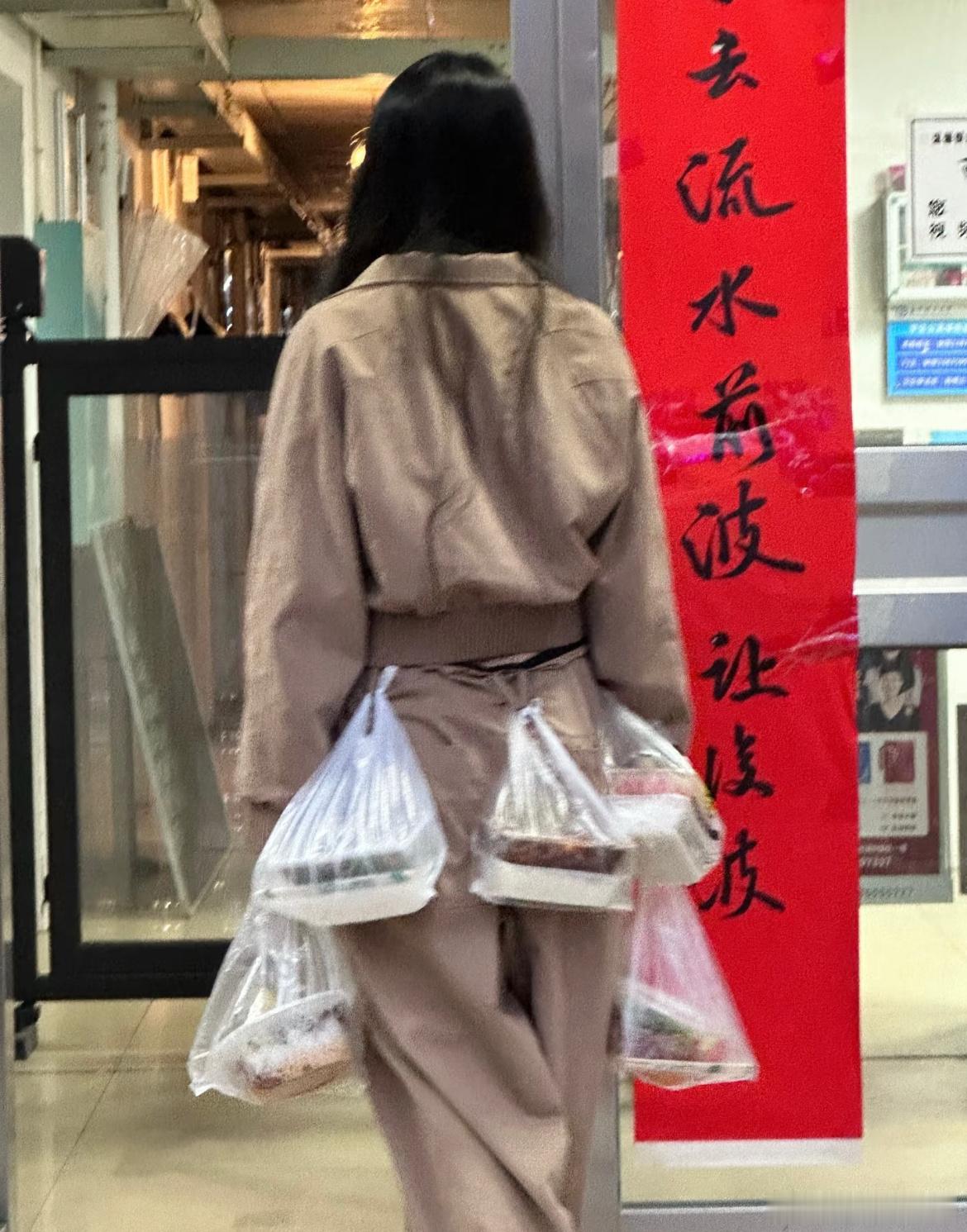 大学室友一直这样帮我们带饭校园共创计划