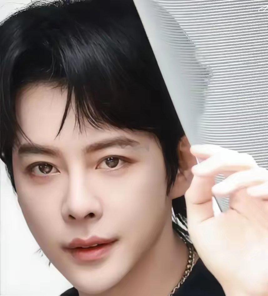 我算是知道为什么徐海乔一直不温不火了，这不怨剧本不精彩也不怨导演不仁慈，这事怨就