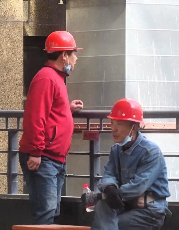 51岁男子要和8年情人分手，被对方一刀割掉生殖器，妻子：儿子大了，不离婚51