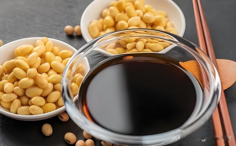 紧急提醒！3种酱油上“黑名单”，很多人天天用，赶紧翻你家厨房！家人们注意了