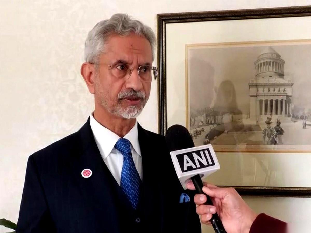 你猜怎么着，印度人自己说了，他们那些搞高科技的命根子——关键矿产，差不多100%