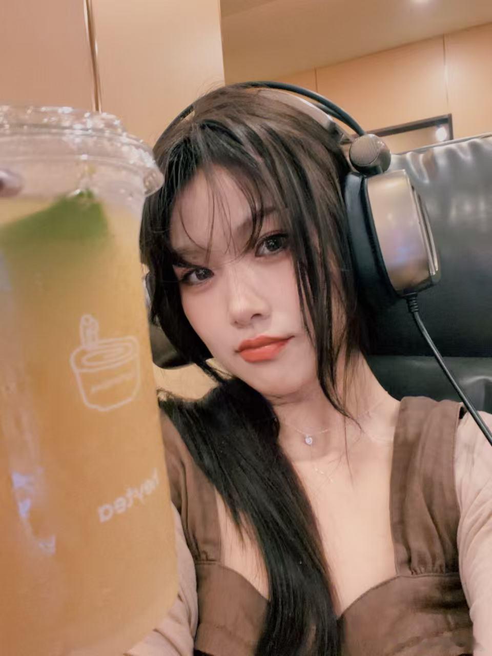 愿你天天可可爱爱🍻