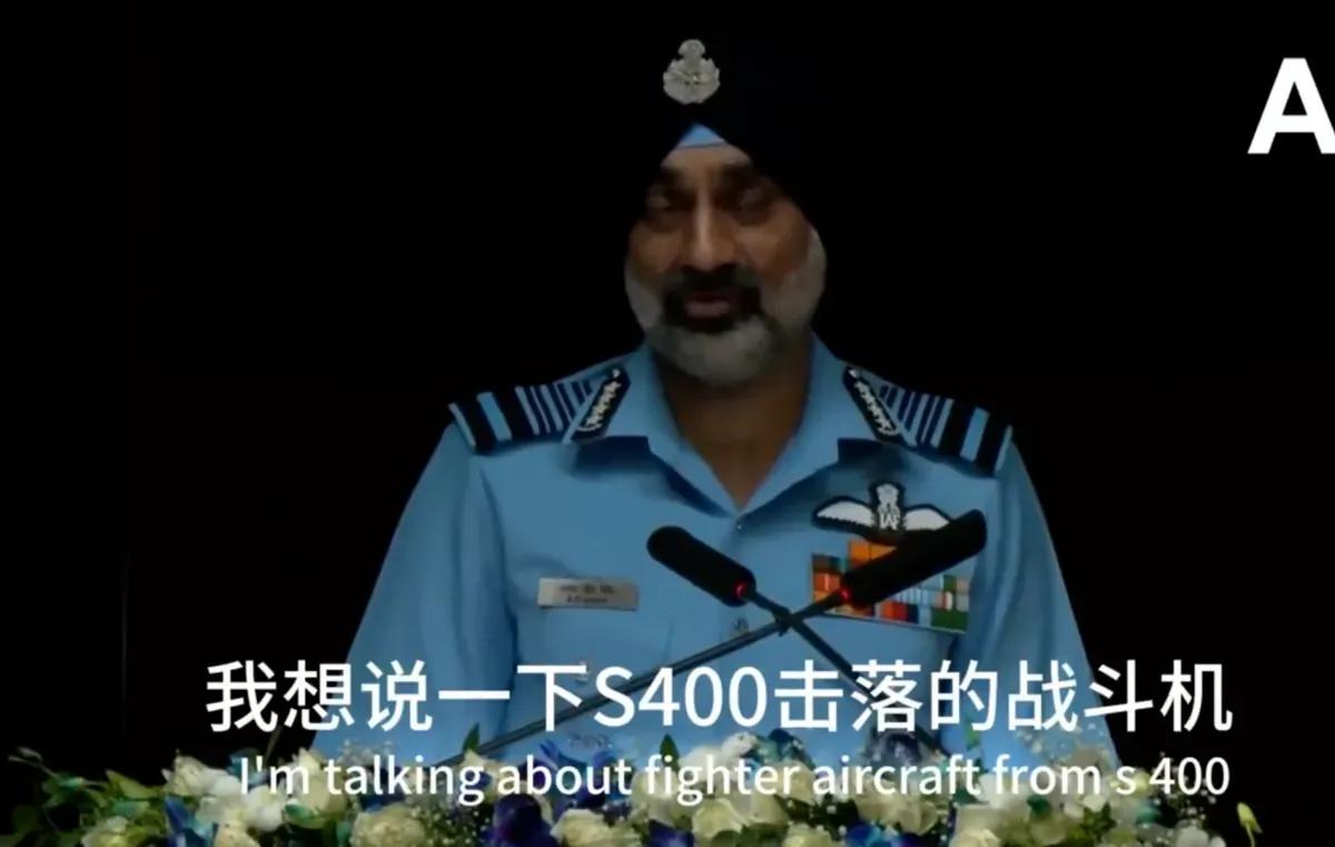 每次看到这位，都觉得此人自带喜感，挺讨厌a3，但对此人讨厌不起来。[笑着哭]印巴