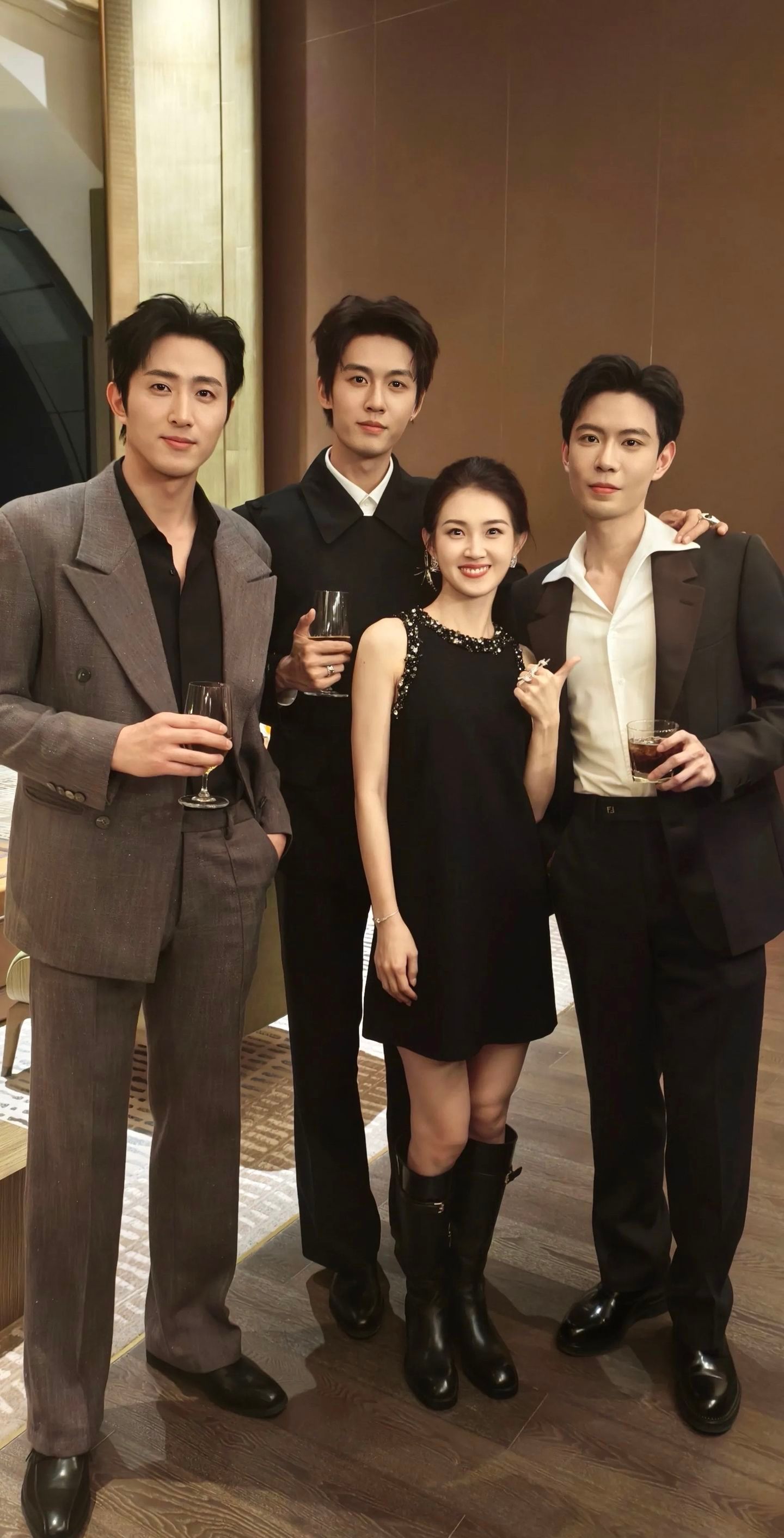 短国拍戏眼神有拉丝的几位郭宇欣雷打不动top1男的天天换，目前到了刘宇航❗️