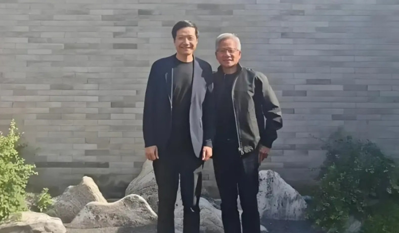 黄仁勋接受央视专访，列出自己在中国的朋友们，唯独没有华为英伟达的掌门人黄仁勋在