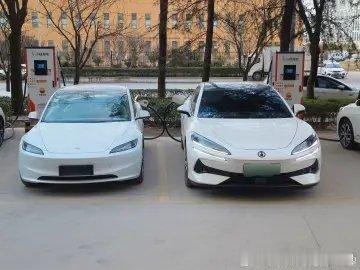 焕新款model3vs腾势Z9GT采访了一下车主，已经是屏幕换挡白车身加白内