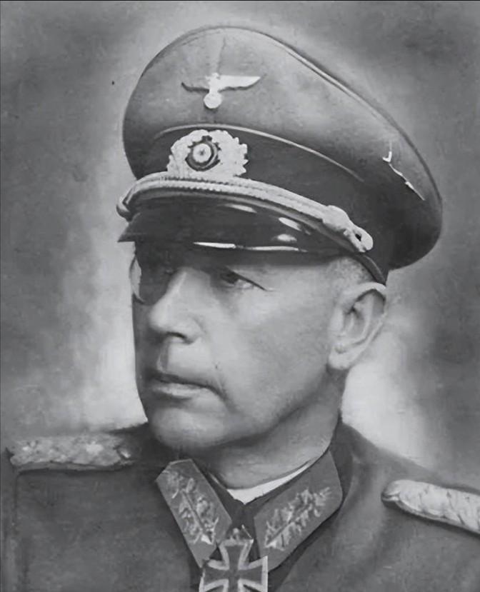 1944年，6万德军被50万苏军包围。这场被称为切尔卡瑟口袋战的战役，把德国