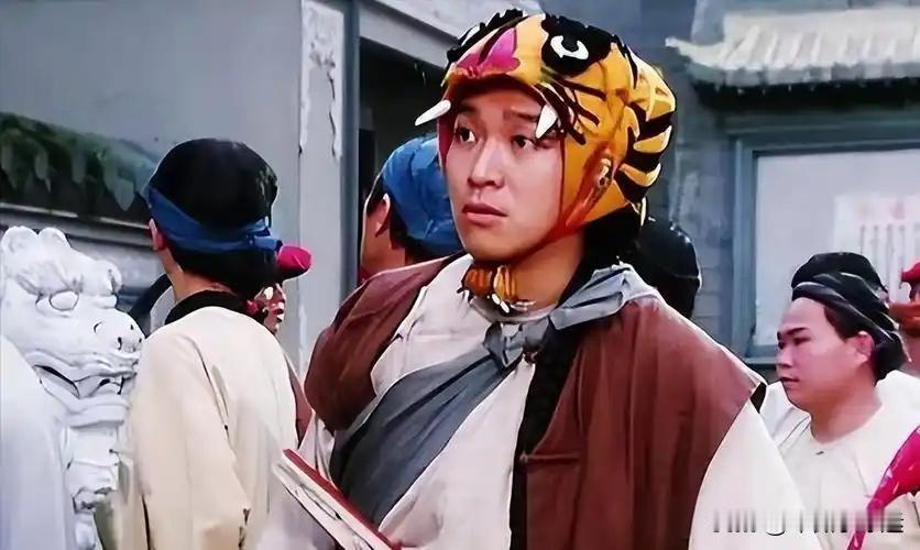 周星驰《鹿鼎记》重映，为何卖不动？因为整个剧情都快背下来了。放到电影院只会删