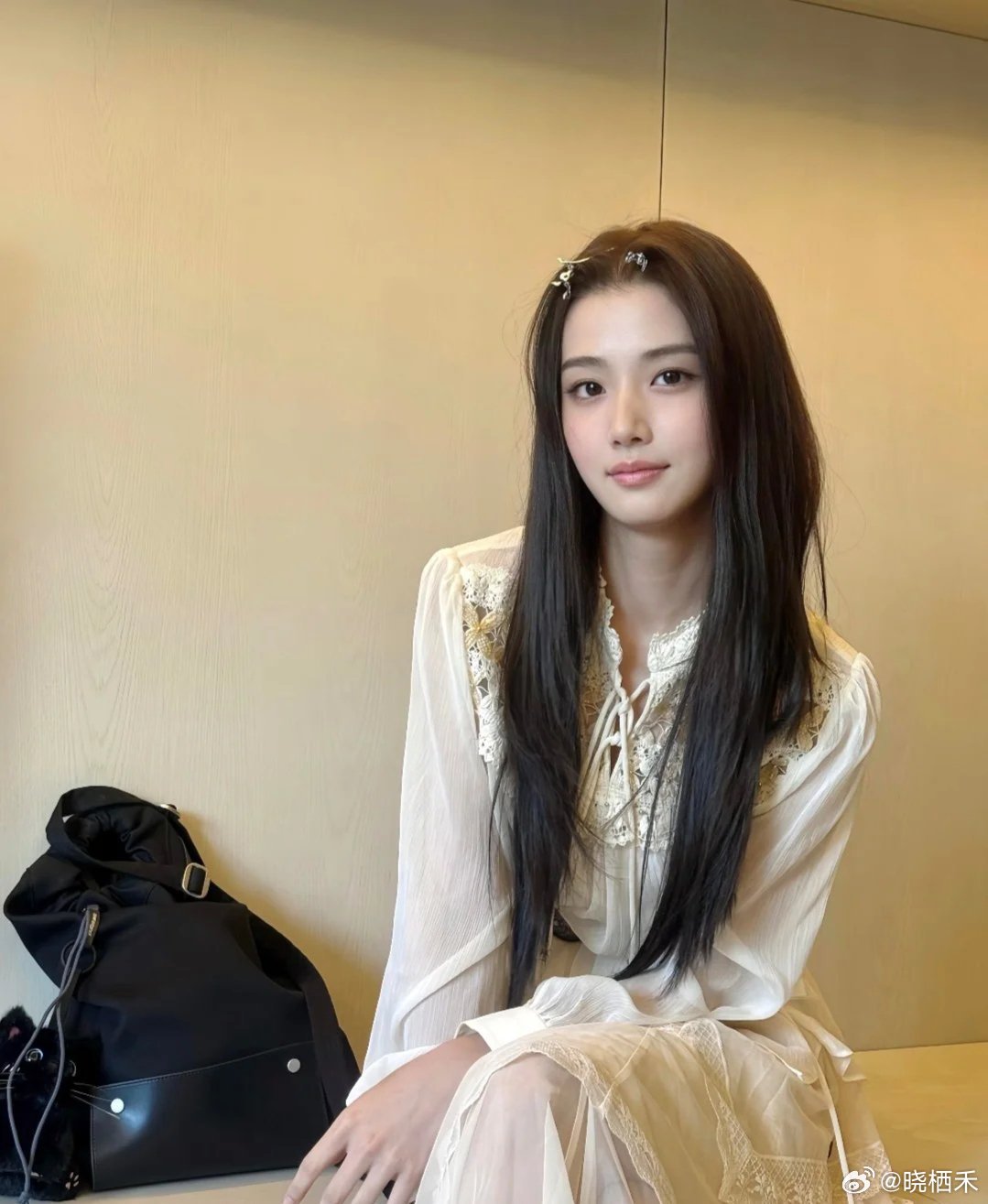 #卢昱晓#lyx#卢昱晓#lyx#向全世界安利卢昱晓#“落日沉溺于橘色的海，晚风沦陷于赤诚的爱，我迷