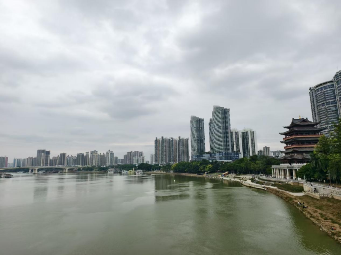 台风“海鸥”奔向越南! 广西局地有大雨或暴雨