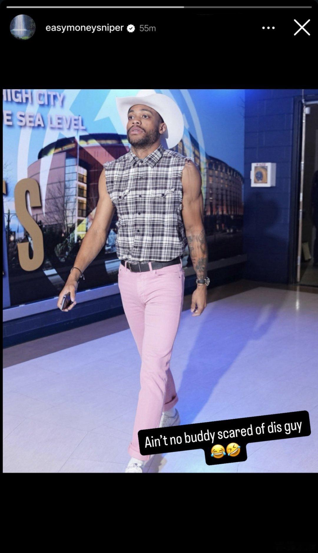 "就这玩意儿谁怕啊"——阿杜第二天还在IG上补刀布鲁斯·布朗💀