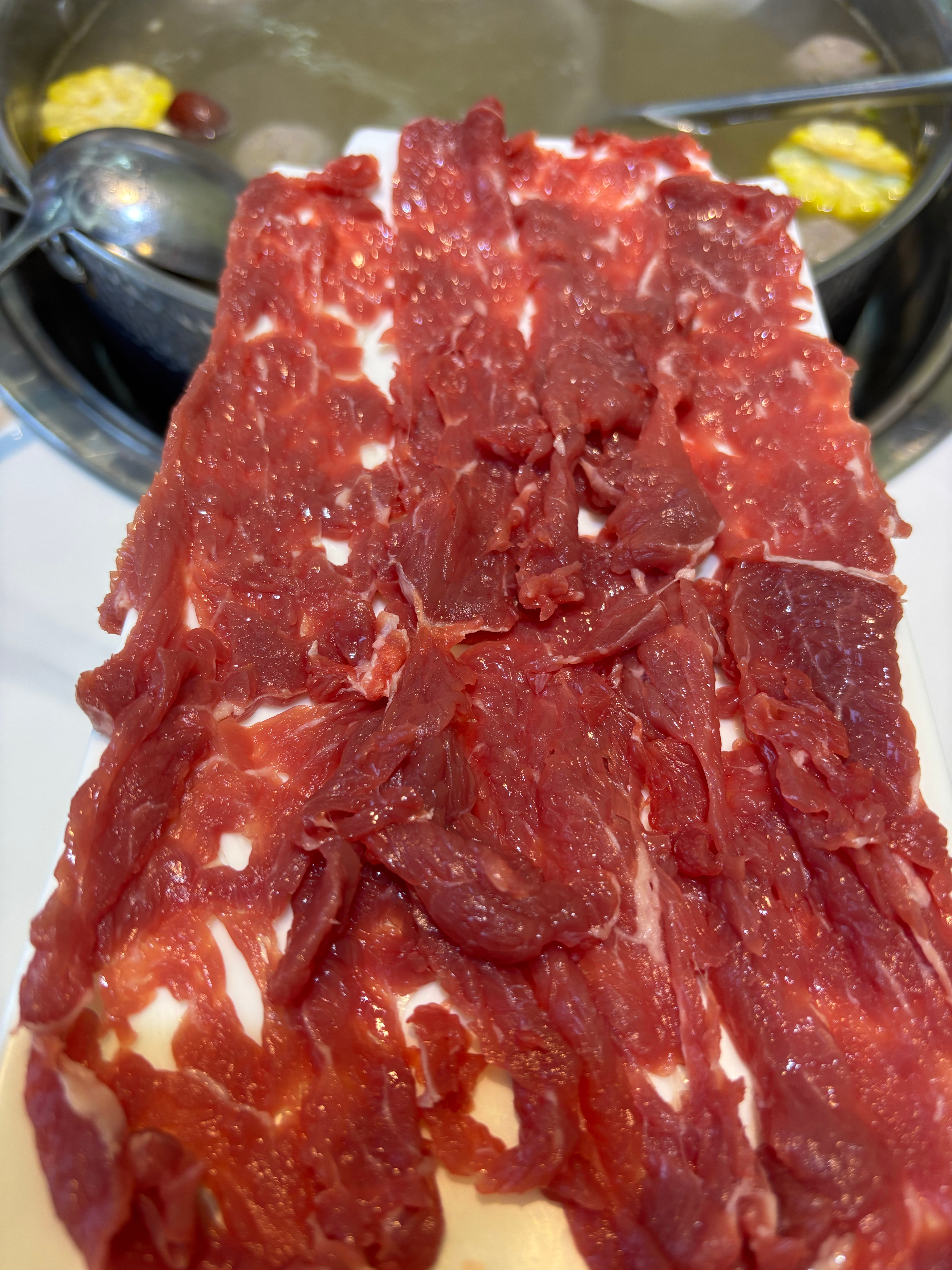潮汕牛肉，最好的健身餐之一。力量训练完，一个人吃1.5斤上下牛肉
