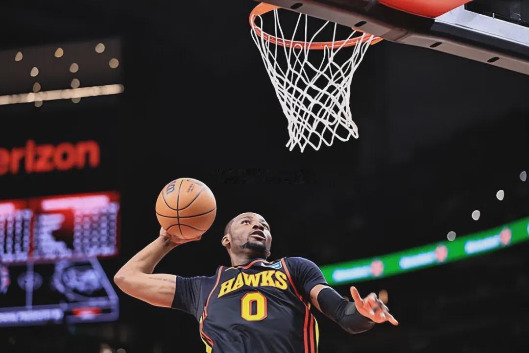 根据TheAthletic记者JoeVardon的消息，多位联盟消息人士透露