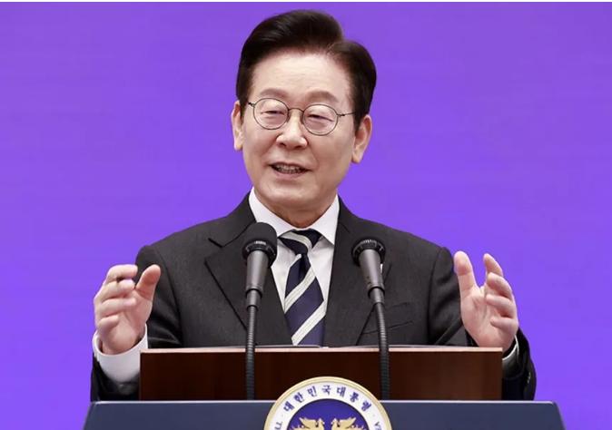 看外交部通告，韩国总统李在明，将于2026年1月4日至7日，对中国进行国事访问。