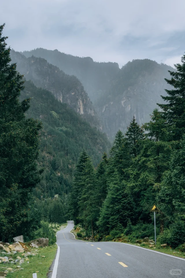 这条自驾公路在我这儿，能排进川西前三。