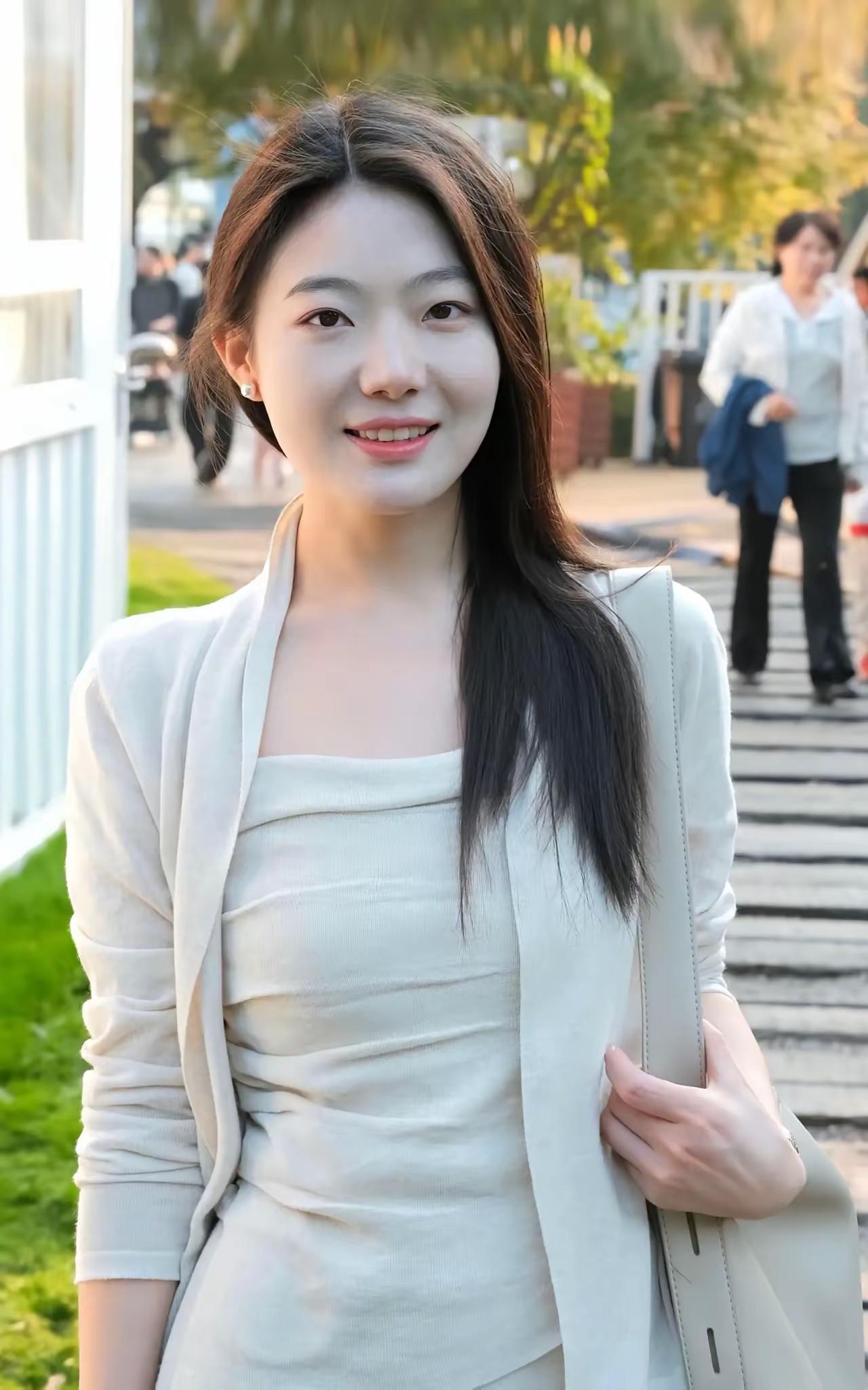 vlog打卡每日穿搭