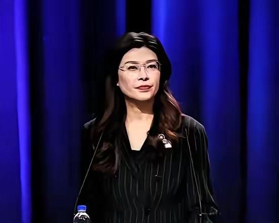 这两天的台湾岛，舆论彻底炸锅。三件大事赶在一块儿发生，直接把民进党当局苦心遮掩的